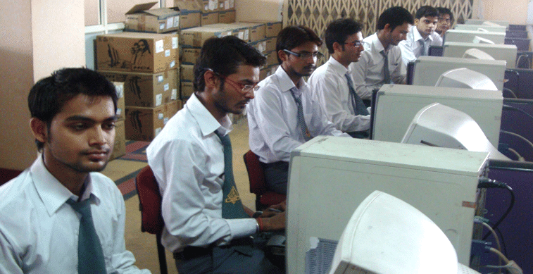 Shivdan Singh Institute of Technology and Management Aligarh Labs photo 1